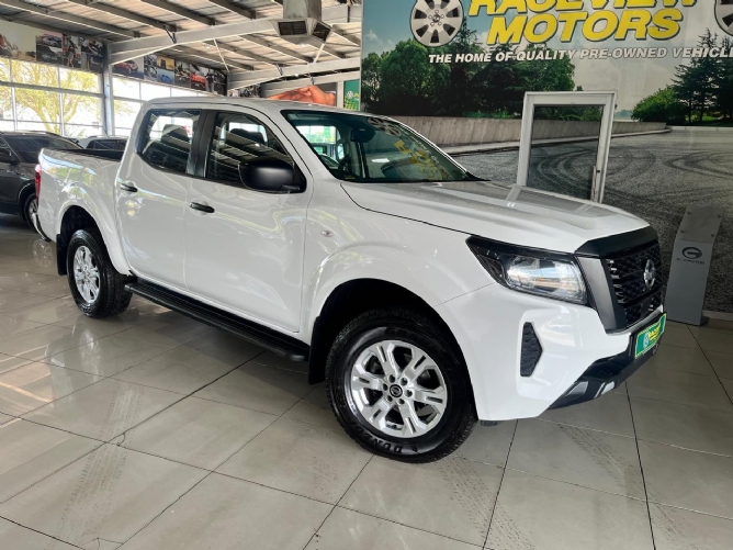 2022 Nissan Navara 2.5D SE Plus Auto Double Cab
